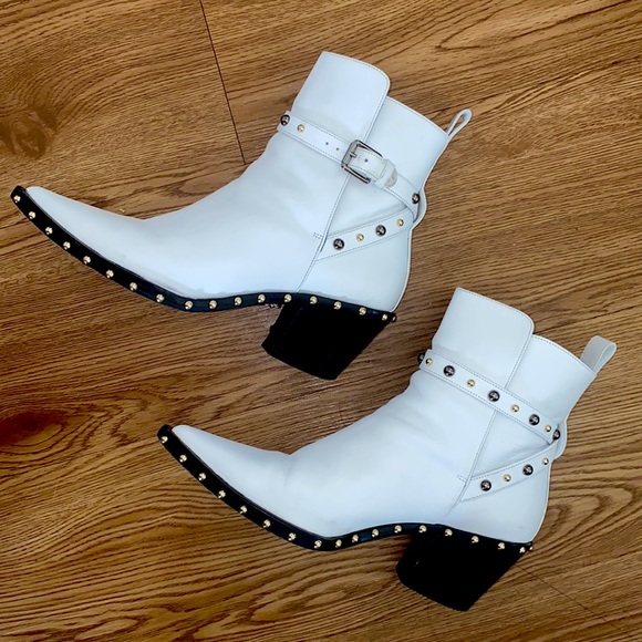 Versace White Leather Bootie with Hooks - Picture 5 of 9